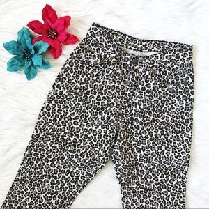 🔴4/$25 retro 1 animal print capri jeans